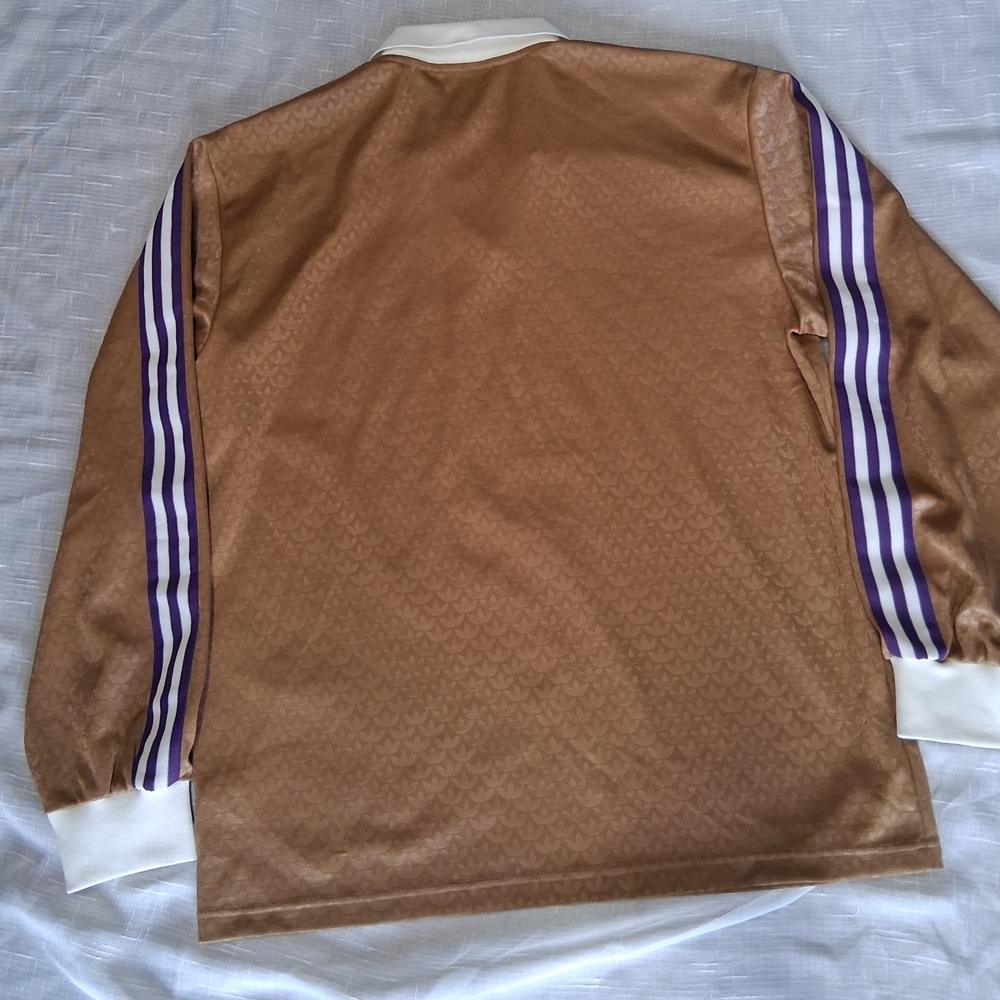 Adidas Tan V-Neck Shirt with Purple Stripes - Picture 3 of 8